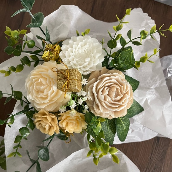 Unique Soap Flower Bouquets - Handmade with Love for Every Celebration! - Picture 5 of 11